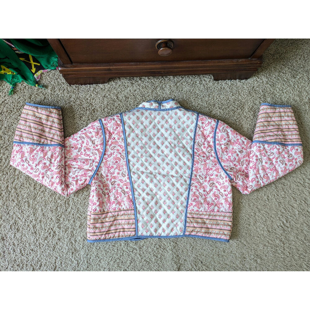 Reversible Quilted Jacket Womens M/L Pink-Blue Floral Paisley Whimsical Cottage - Picture 2 of 12